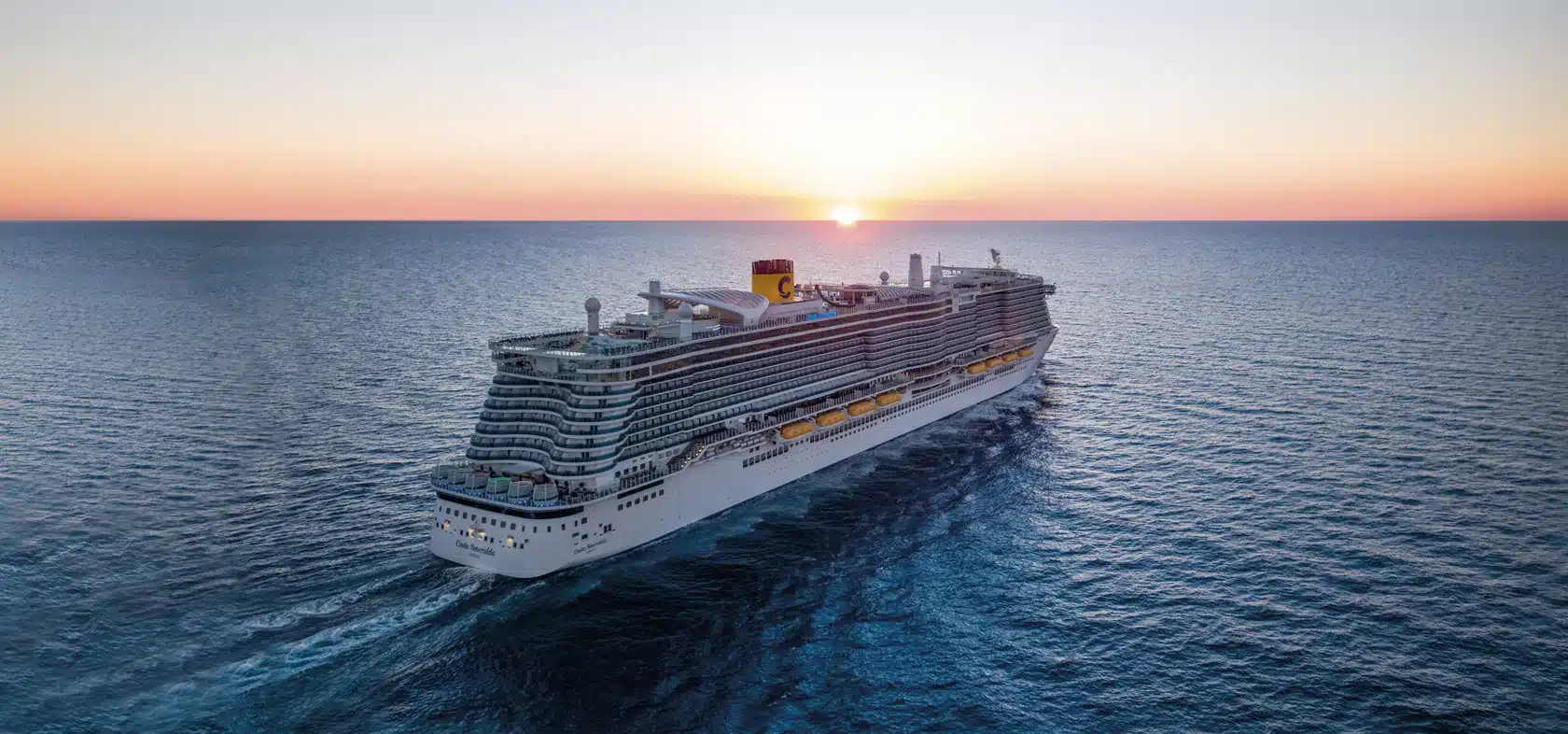 C430_Img_Hero_Desktop_Smealda_1680x786